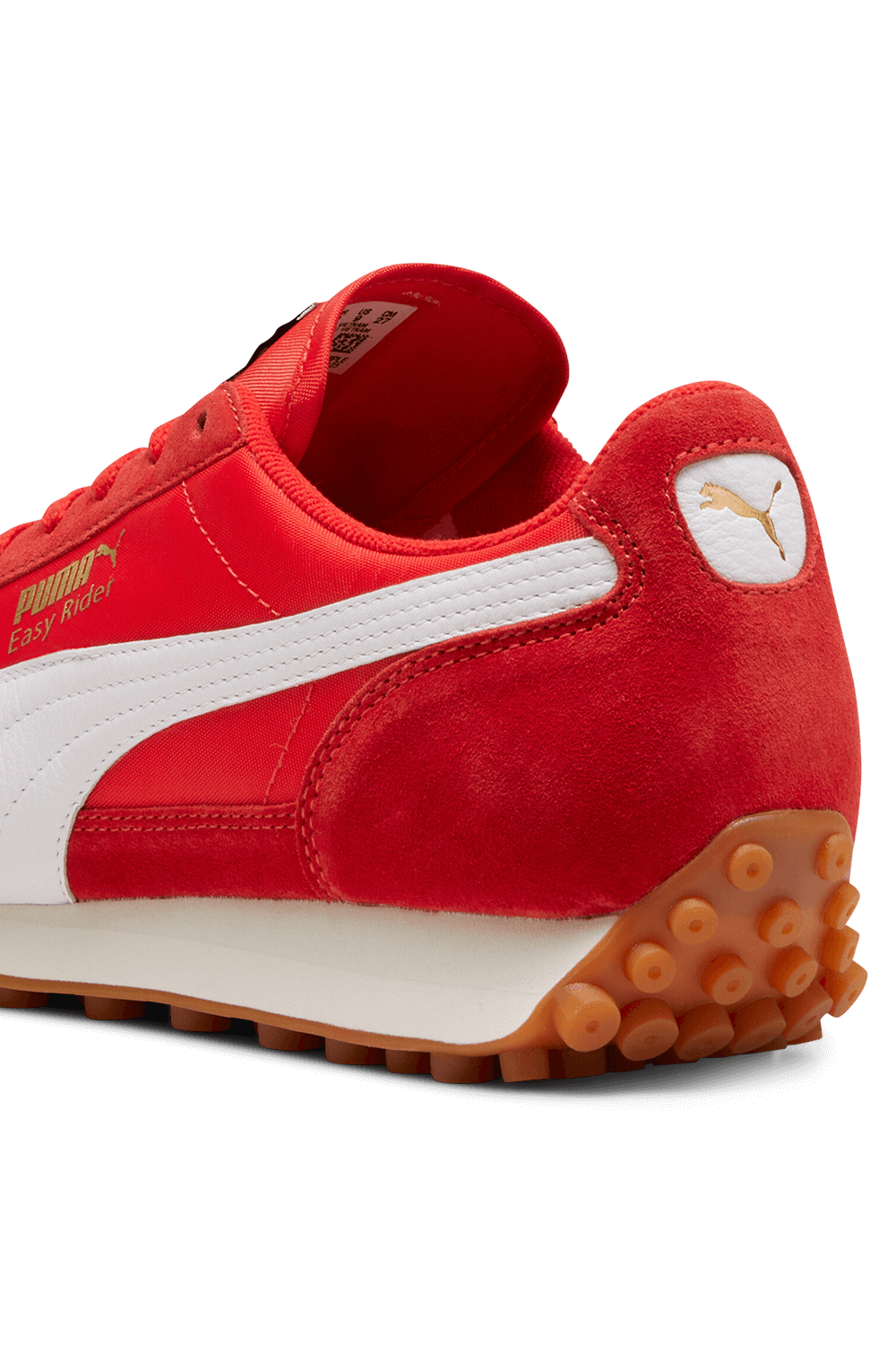תמונת פנים של נעלי סניקרס PUMA