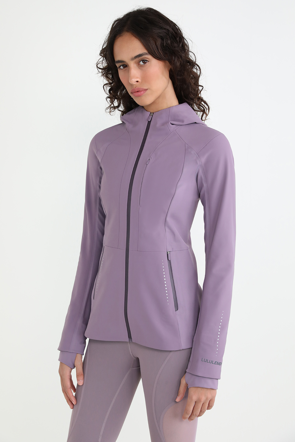 תמונת דוגמן קידמית של Cross Chill Jacket
