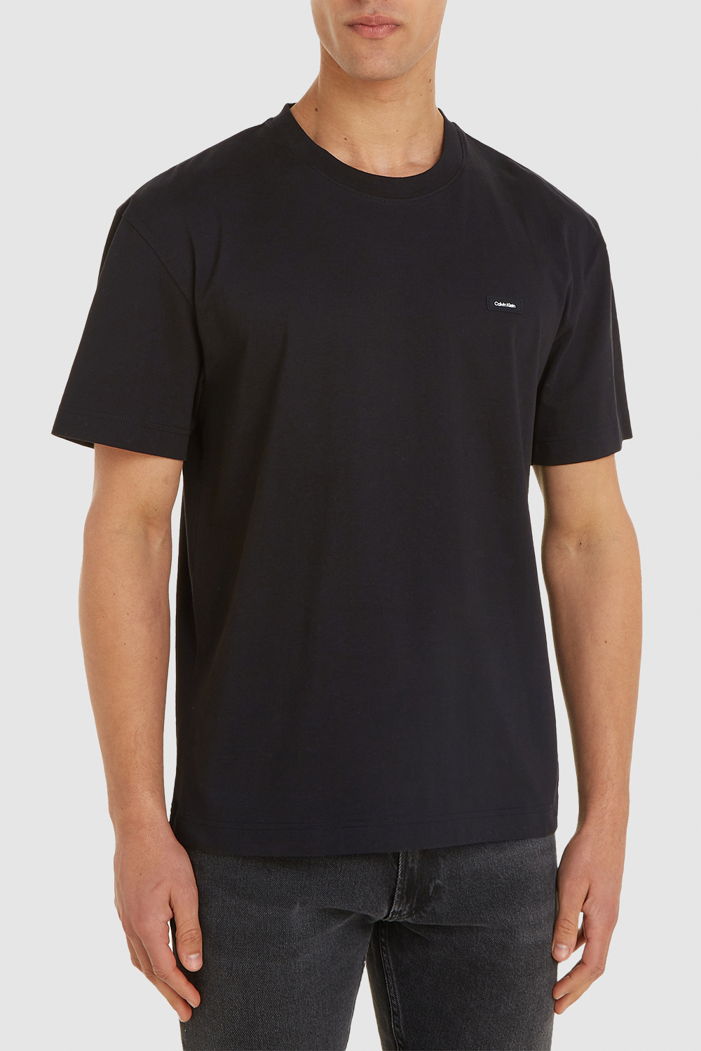 תמונת דוגמן קידמית של חולצת טי CALVIN KLEIN