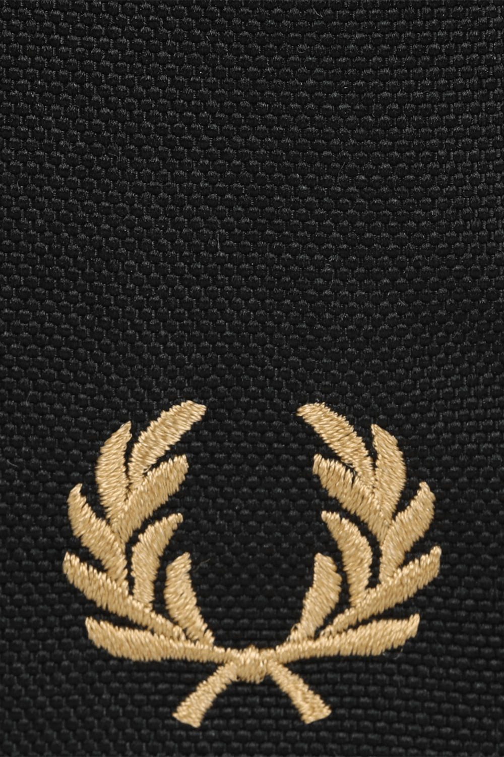תיק צד בגווני שחור וזהב FRED PERRY