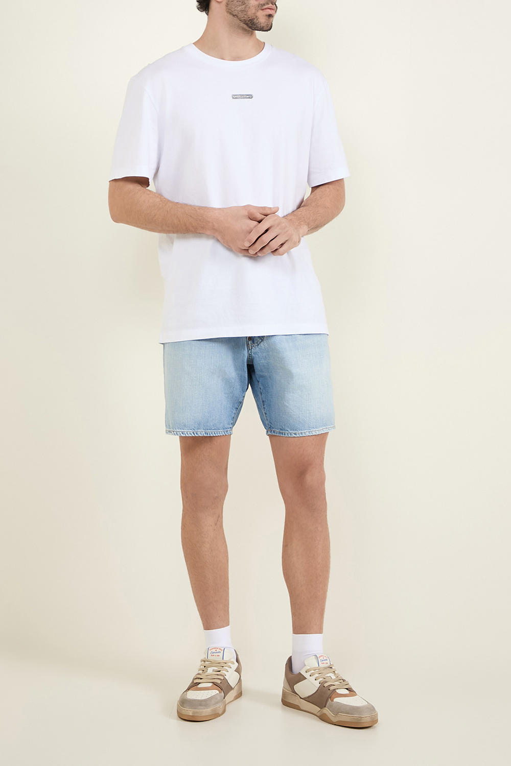 תמונת דוגמן קידמית של נעלי סניקרס ספיקר DSQUARED2