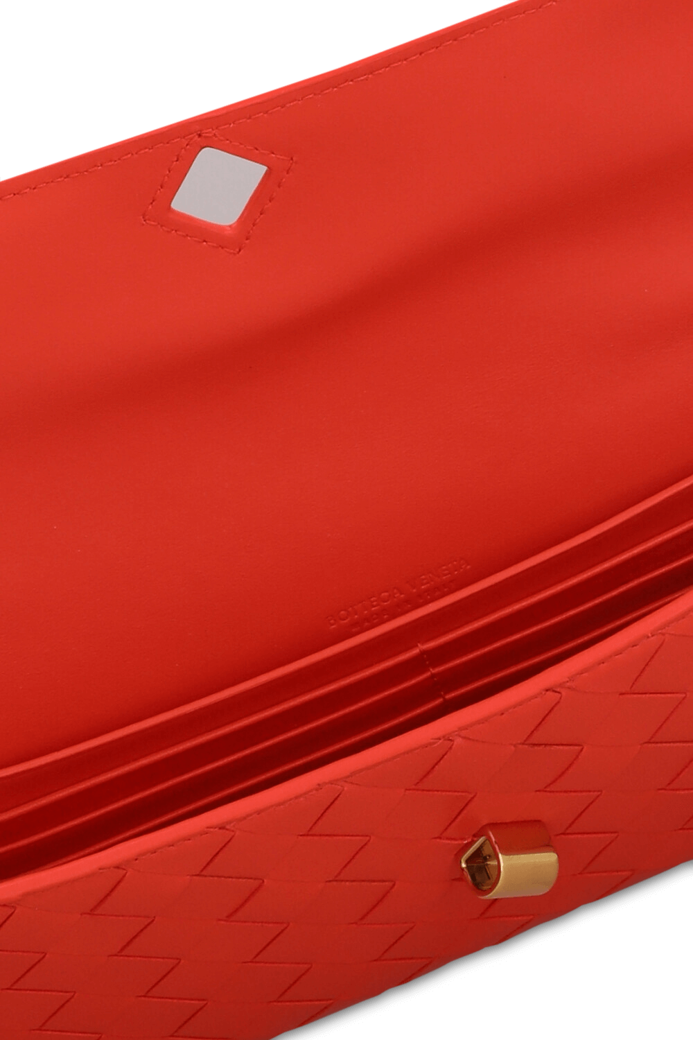 תמונת פנים של תיק קלאץ' BOTTEGA VENETA