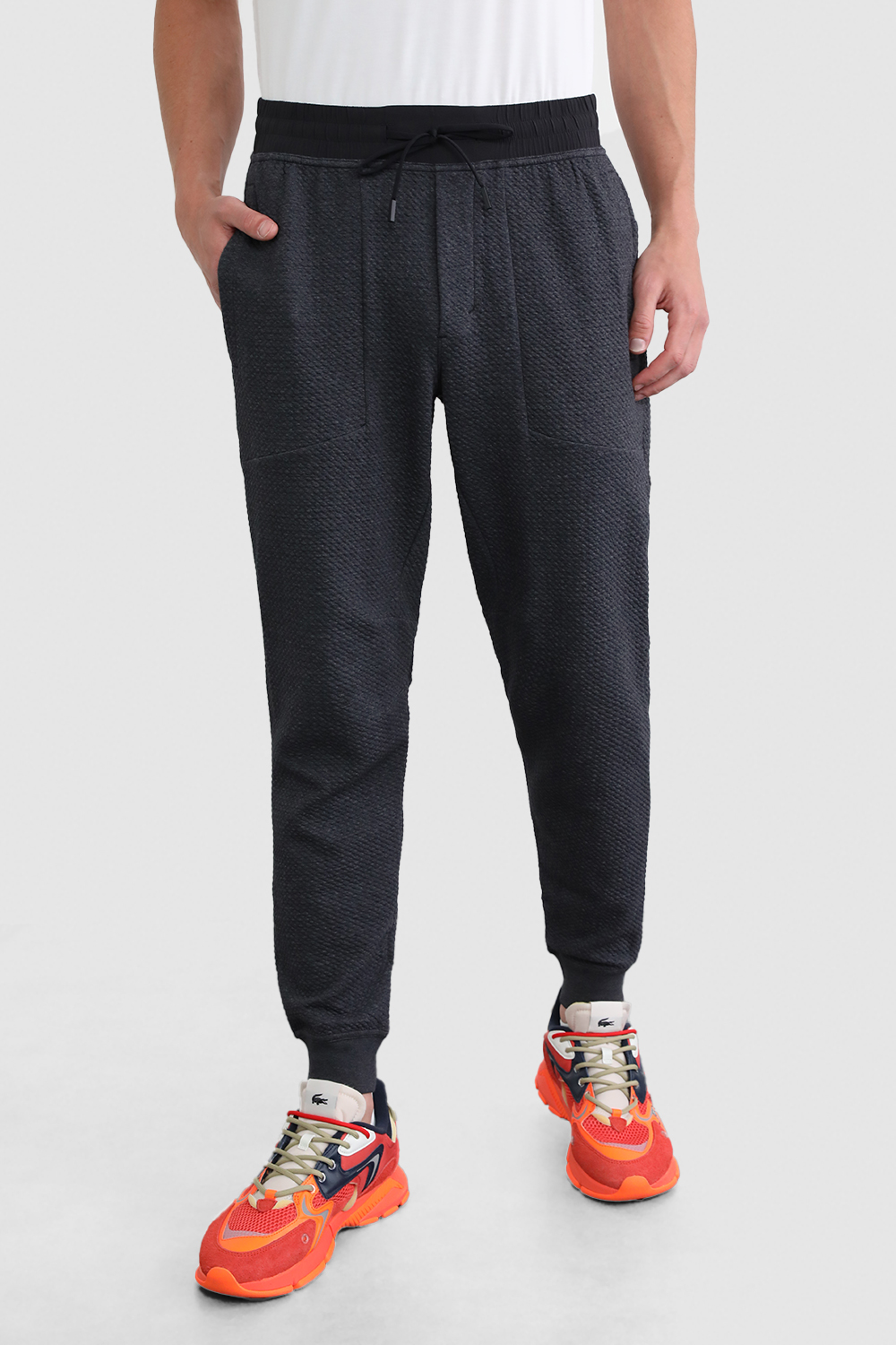 תמונת דוגמן קידמית של At Ease Joggers