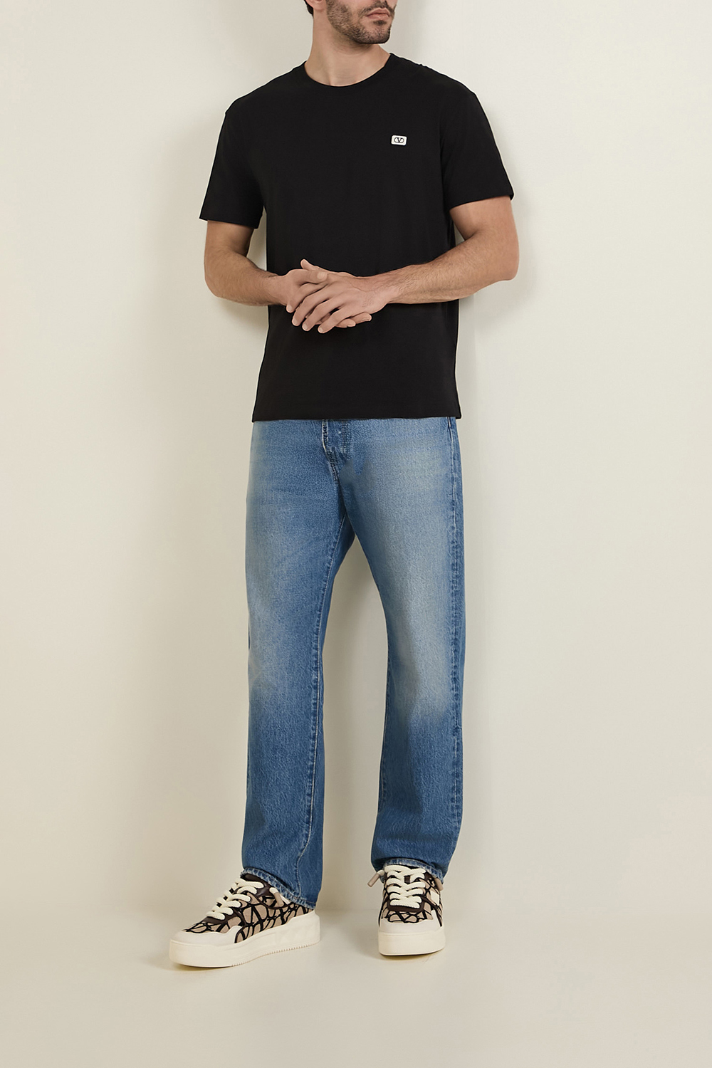 תמונת דוגמן קידמית של נעלי סניקרס VALENTINO GARAVANI