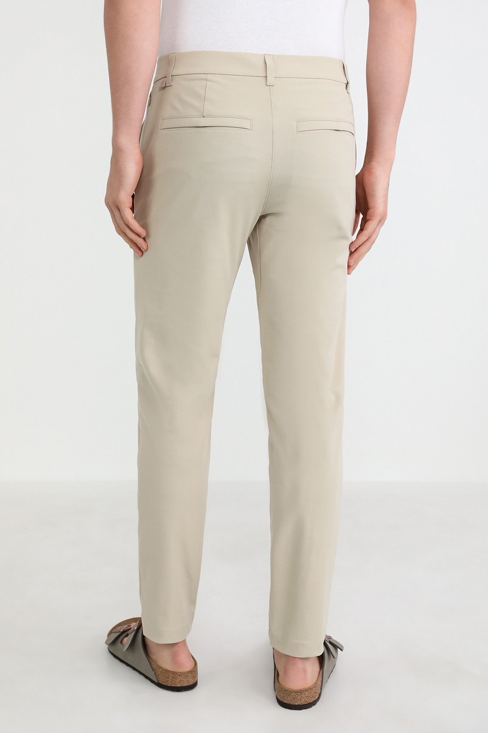 תמונת דוגמן אחורית של ABC Slim Fit Trouser 32"L