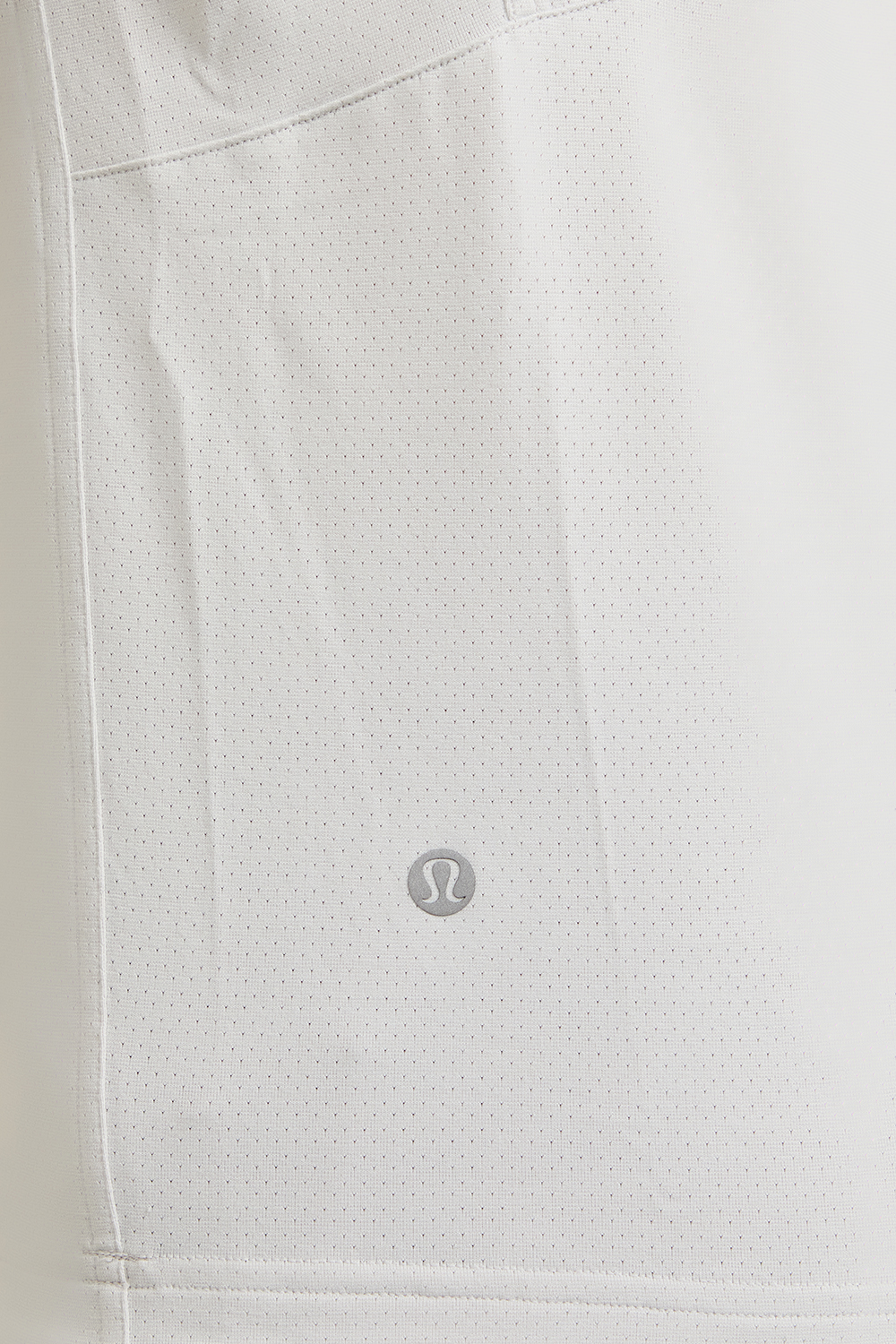 תמונת תקריב דוגמן של Relaxed-Fit Train Short-Sleeve Graphic LULULEMON