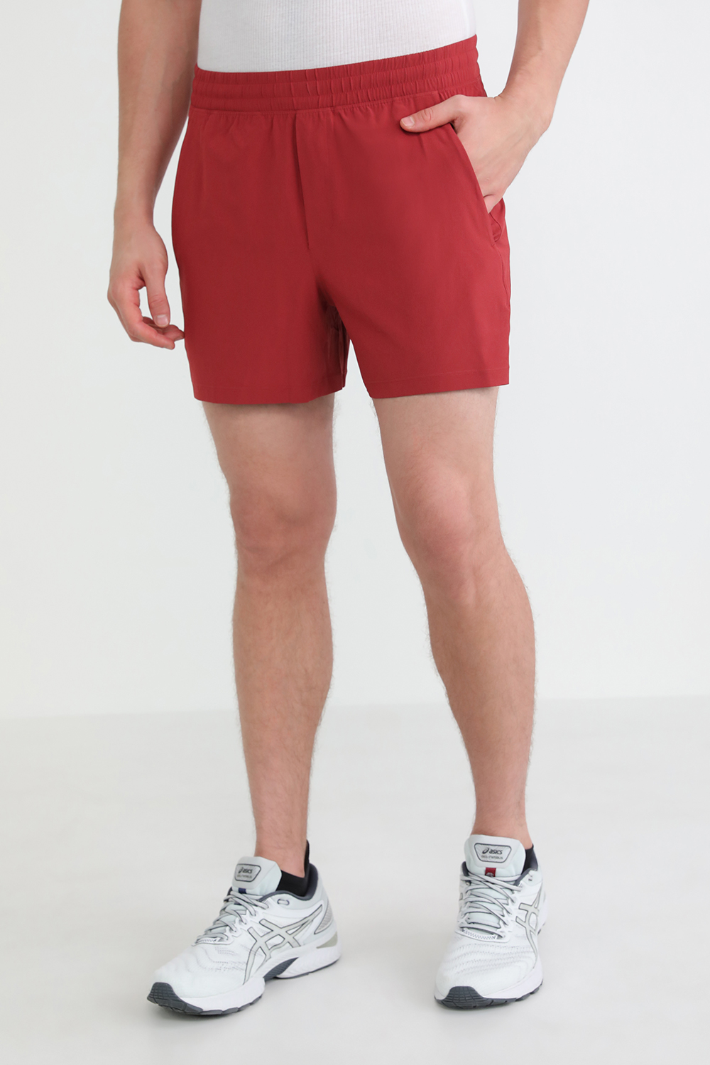 תמונת דוגמן קידמית של Pace Breaker Linerless Short 5