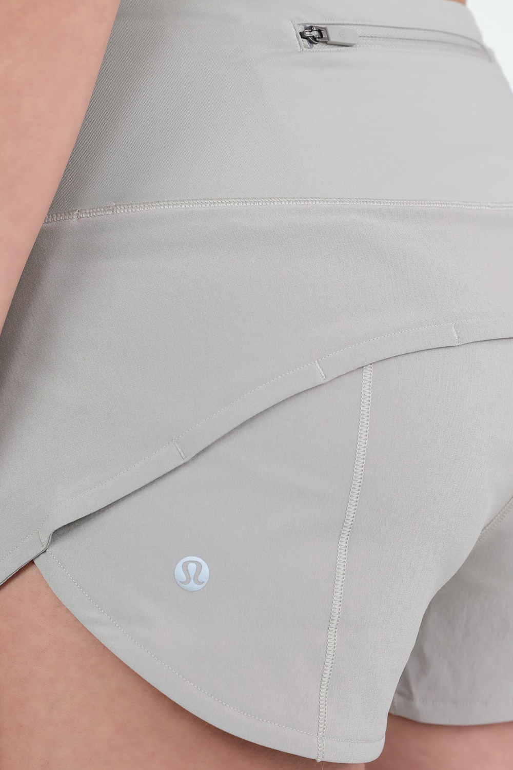 תמונת תקריב דוגמן של Speed Up High-Rise Lined Short 2.5