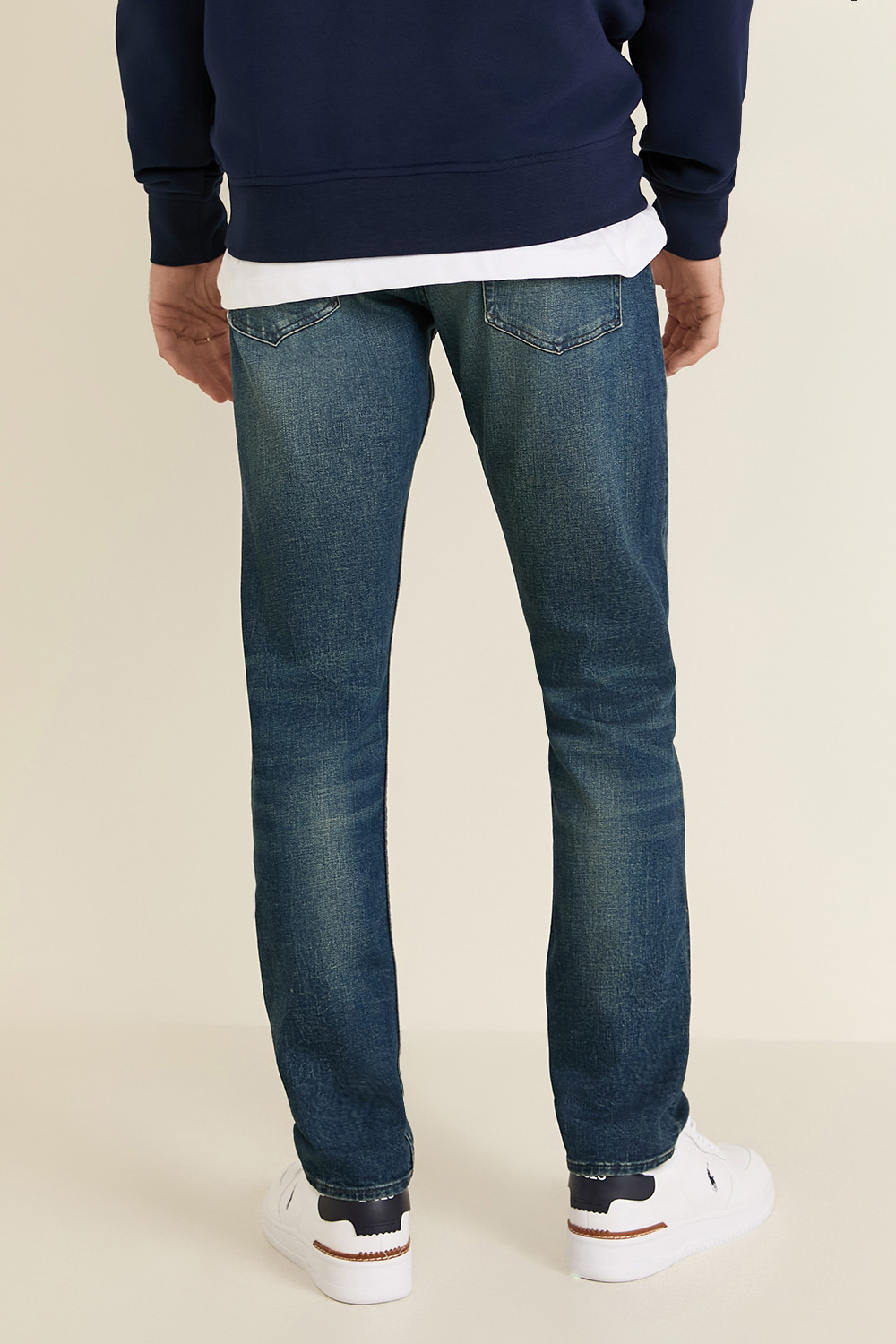 תמונת דוגמן אחורית של מכנסי ג'ינס סלים POLO RALPH LAUREN