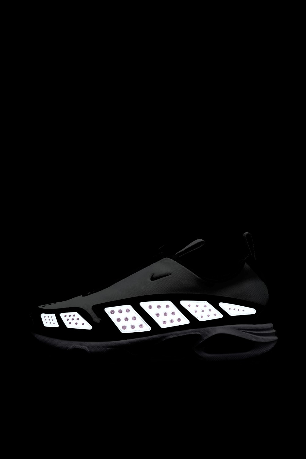 נעלי סניקרס אייר מקס אס.אן.די.אר NIKE