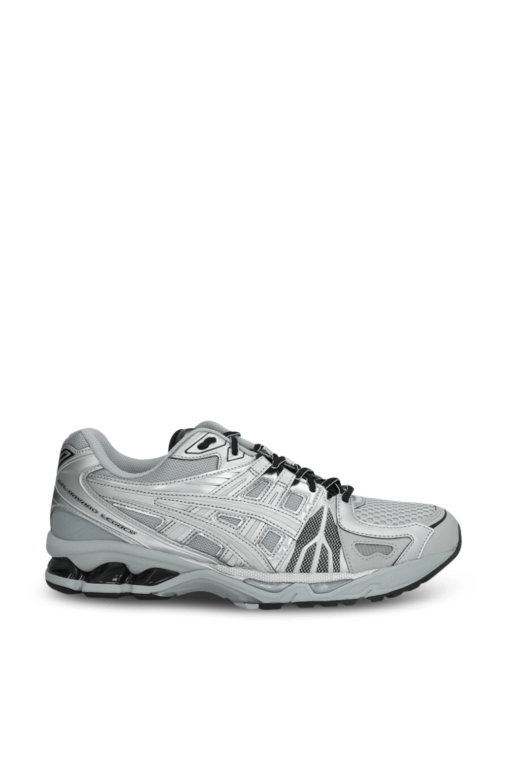תמונה קידמית של נעלי סניקרס ג'ל קיאנו ASICS