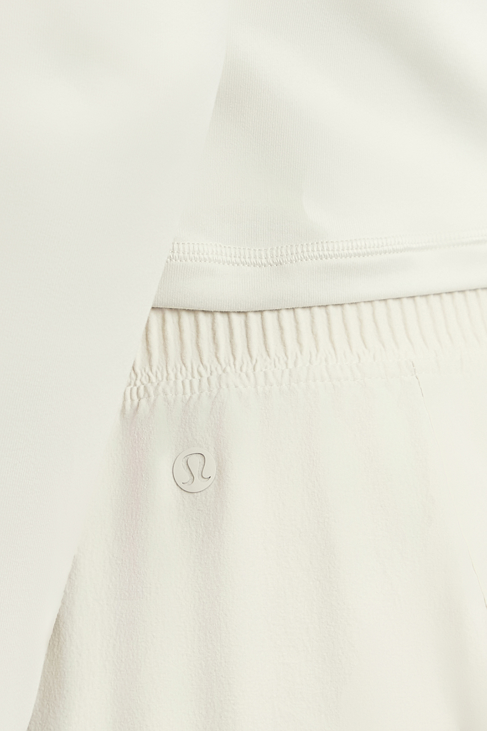 תמונת תקריב דוגמן של Stretch Woven Wide-Leg High-Rise Pant